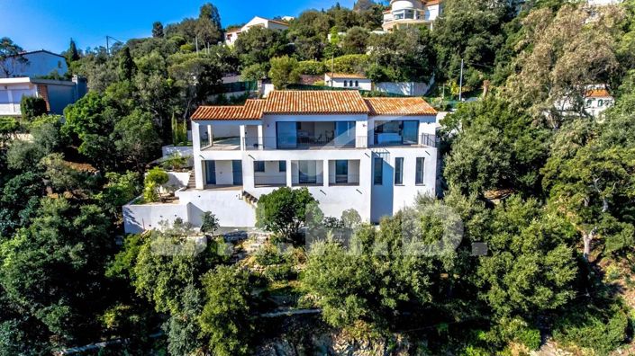 Image No.2-Maison de 5 chambres à vendre à Les Issambres