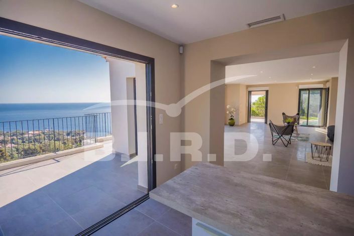 Image No.4-Maison de 5 chambres à vendre à Les Issambres