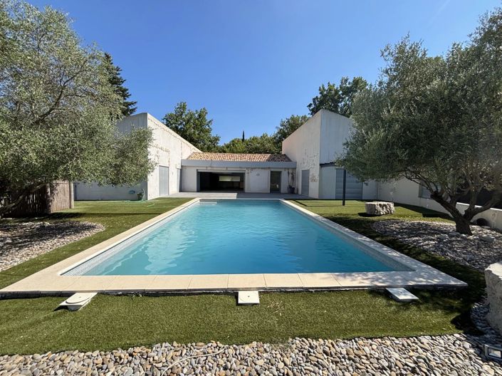 Image No.18-3 Bed House for sale