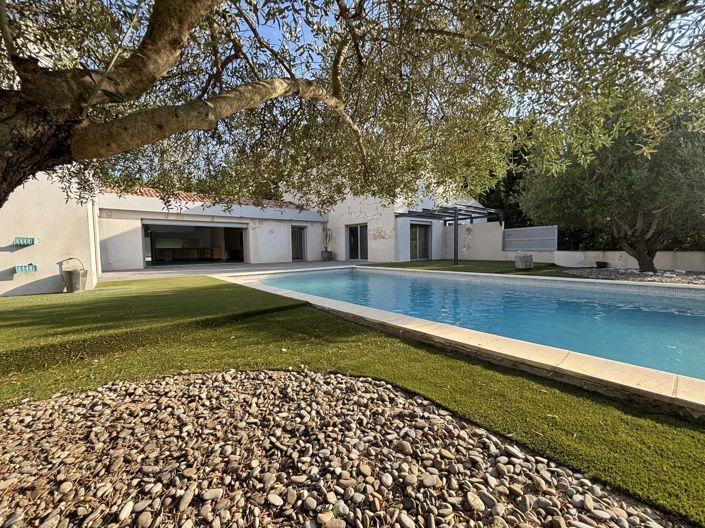 Image No.2-3 Bed House for sale