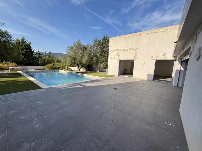 Image No.7-3 Bed House for sale