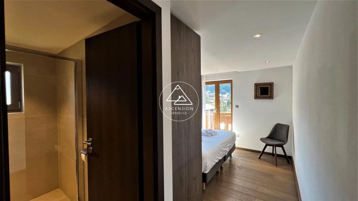 Image No.20-5 Bed Apartment for sale