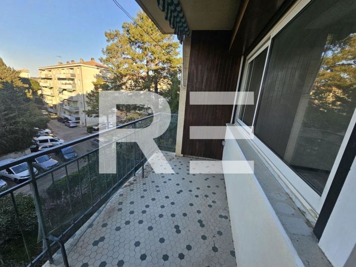 Image No.1-Appartement de 2 chambres à vendre à Nîmes