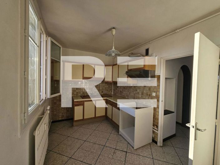 Image No.3-Appartement de 2 chambres à vendre à Nîmes