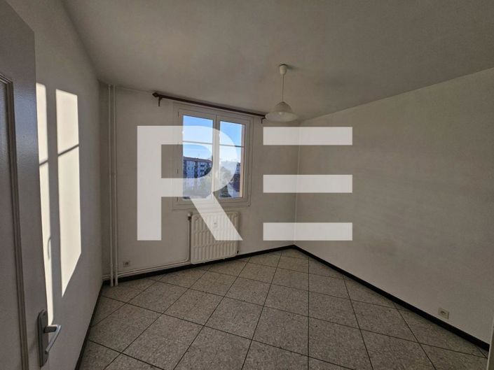 Image No.8-Appartement de 2 chambres à vendre à Nîmes