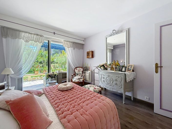 Image No.4-Apartment for sale