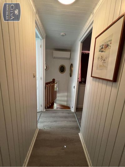 Image No.10-3 Bed House for sale