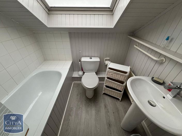 Image No.11-3 Bed House for sale