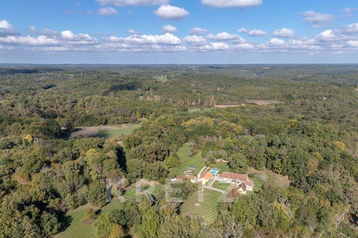 Image No.2-Maison de 5 chambres à vendre à Saint-Georges-de-Montclard
