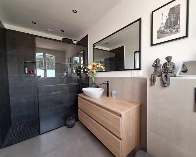 Image No.9-4 Bed House for sale