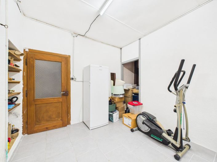 Image No.14-House for sale