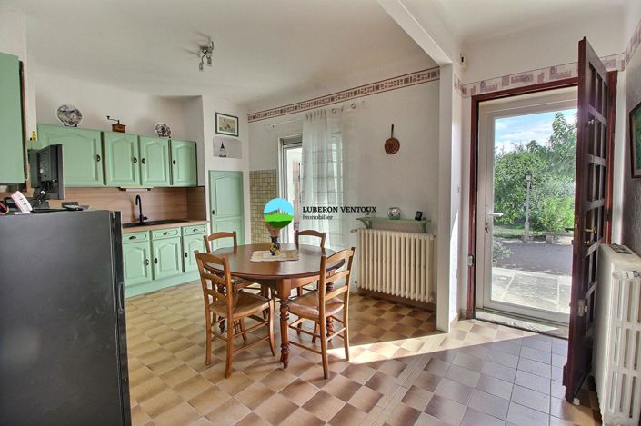 Image No.11-5 Bed House for sale