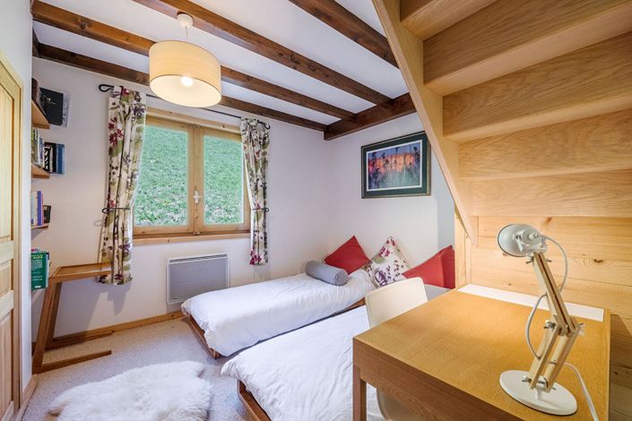 Image No.14-3 Bed House for sale