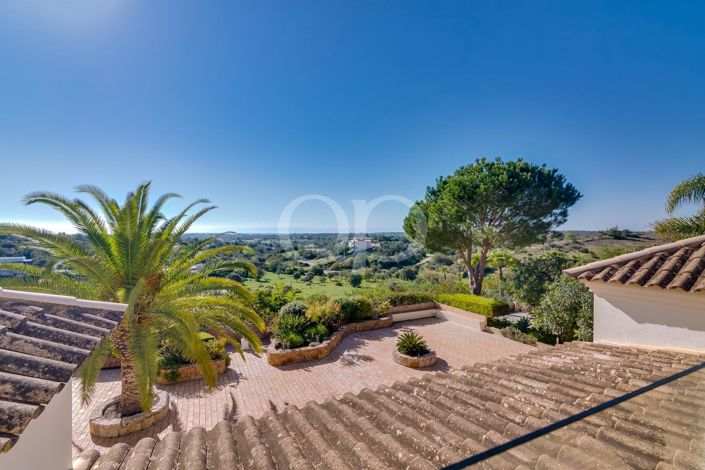 Image No.10-3 Bed House for sale