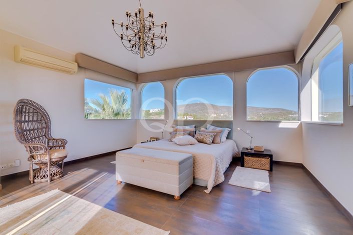 Image No.16-3 Bed House for sale