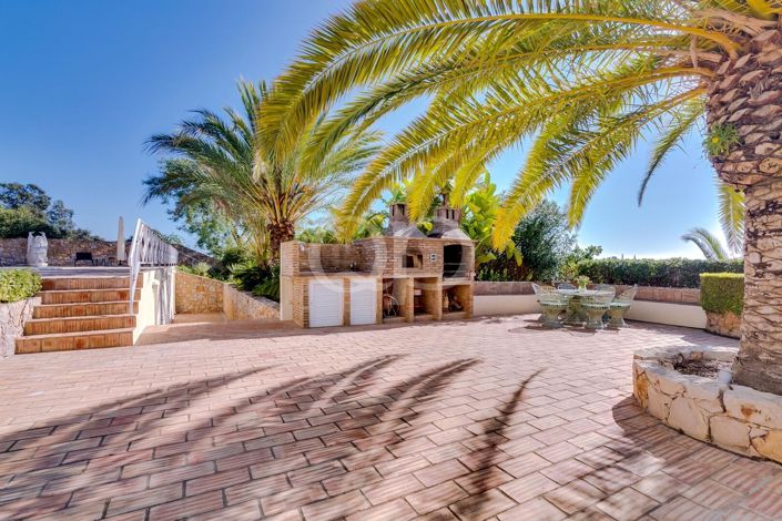 Image No.19-3 Bed House for sale