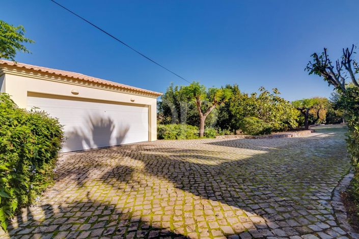 Image No.27-3 Bed House for sale