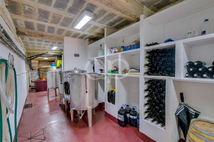 Image No.40-3 Bed House for sale