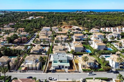 1 - Loule, House