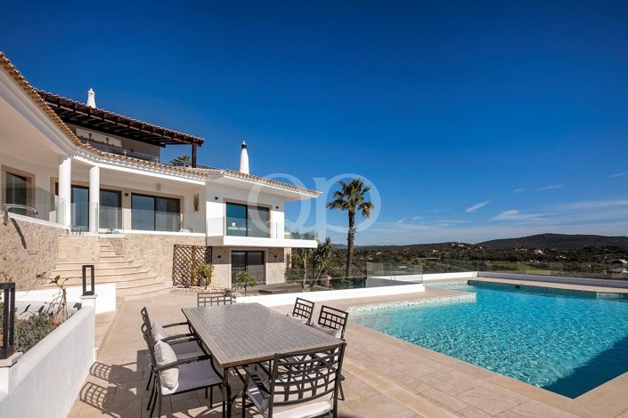 Image No.3-3 Bed House for sale