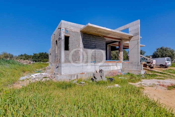 Image No.35-4 Bed House for sale