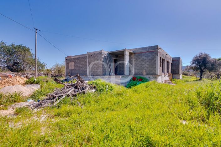 Image No.36-4 Bed House for sale