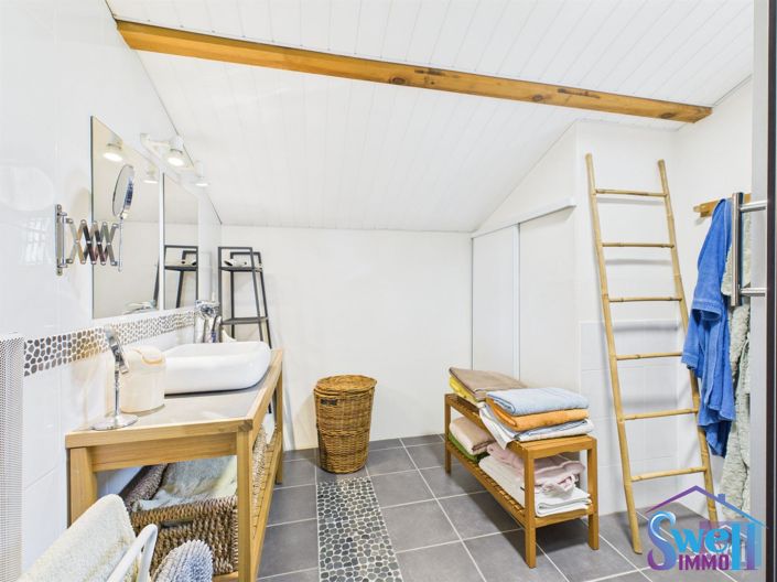 Image No.15-4 Bed House for sale