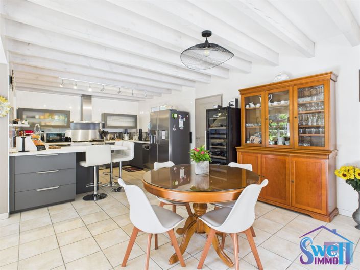 Image No.30-4 Bed House for sale