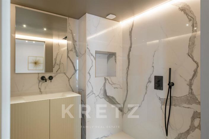 Image No.15-5 Bed House for sale