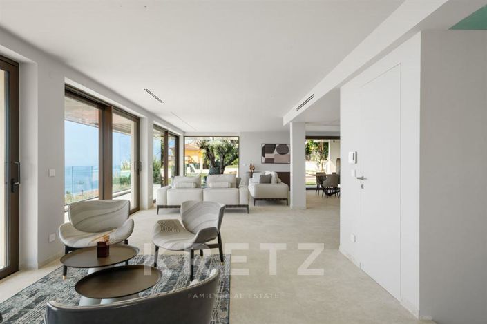 Image No.9-5 Bed House for sale