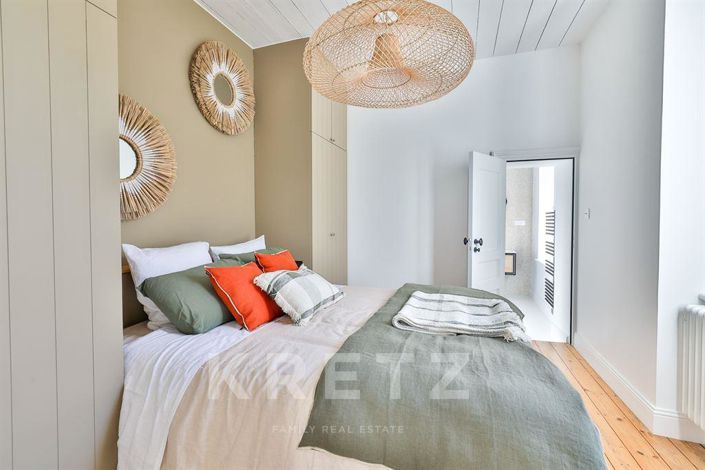 Image No.12-5 Bed House for sale