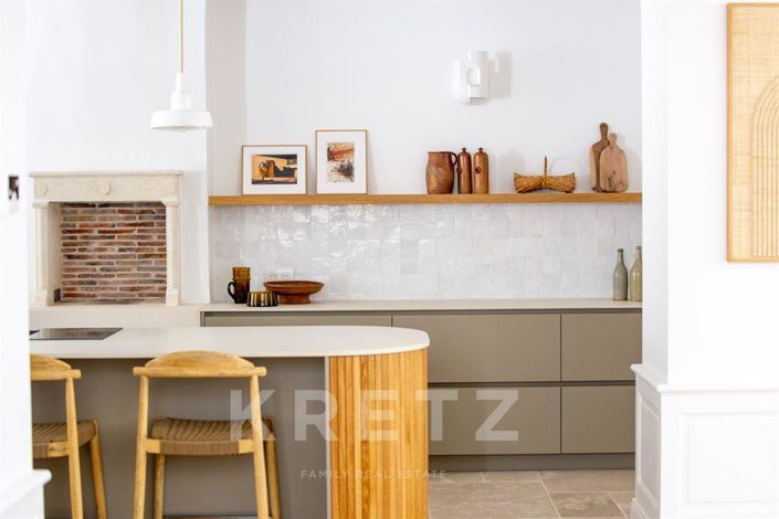 Image No.20-5 Bed House for sale