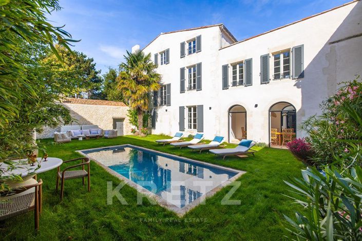 Image No.3-5 Bed House for sale