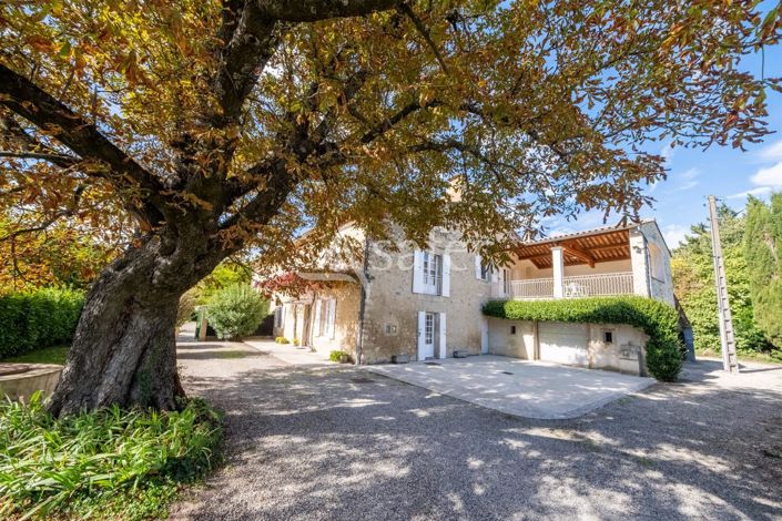 Image No.6-5 Bed House for sale