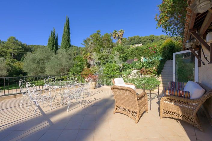 Image No.14-6 Bed House for sale