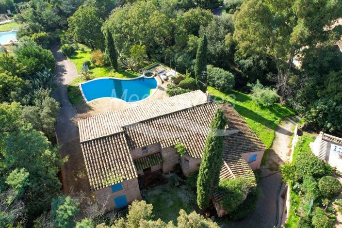 Image No.4-5 Bed House for sale