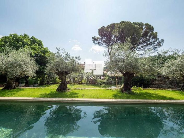 Image No.4-9 Bed House for sale