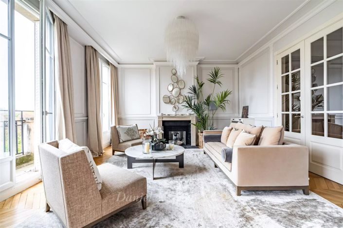 Image No.4-4 Bed Apartment for sale