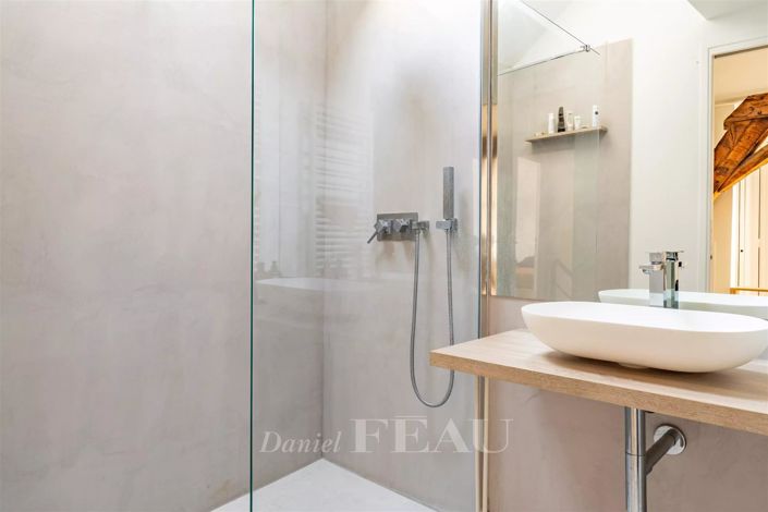 Image No.23-4 Bed House for sale