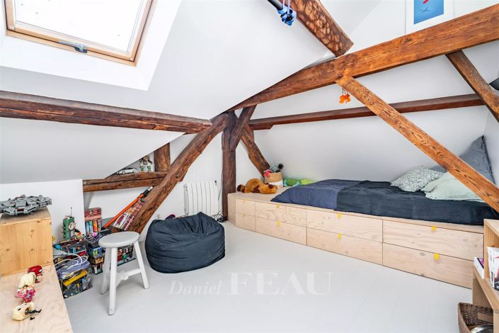 Image No.25-4 Bed House for sale