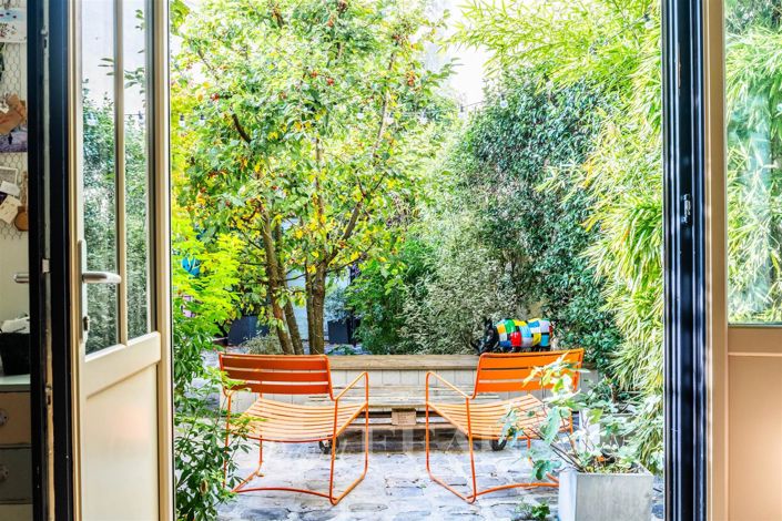 Image No.3-4 Bed House for sale