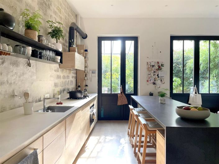 Image No.4-4 Bed House for sale