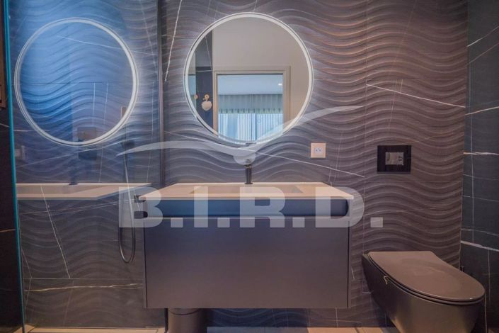 Image No.13-4 Bed House for sale