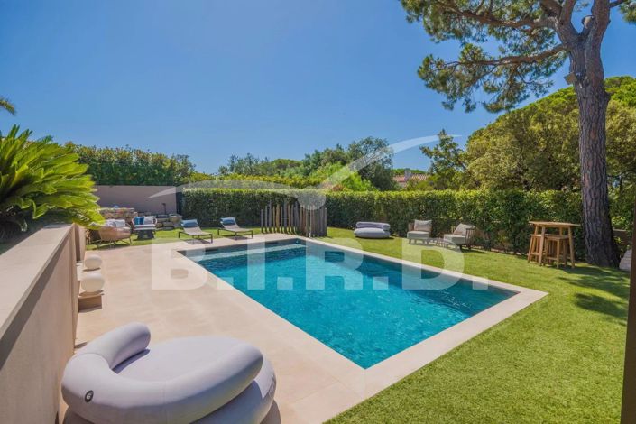 Image No.3-4 Bed House for sale