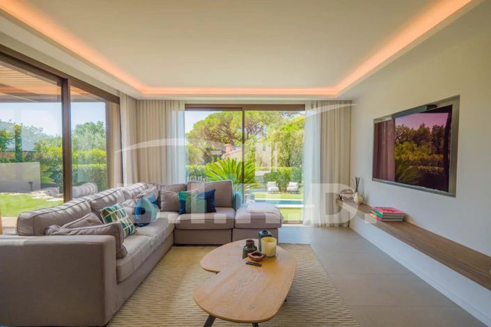 Image No.5-4 Bed House for sale