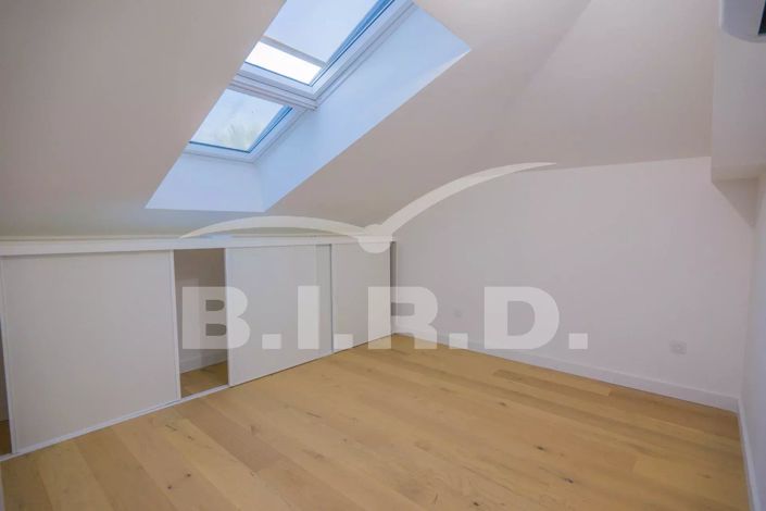 Image No.9-3 Bed Apartment for sale