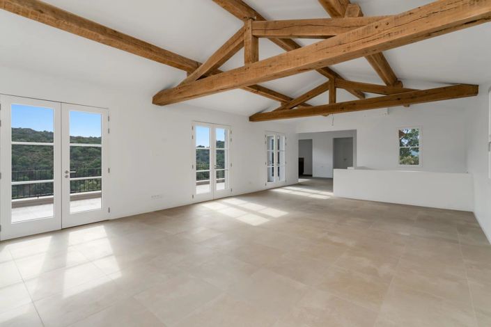 Image No.5-5 Bed House for sale