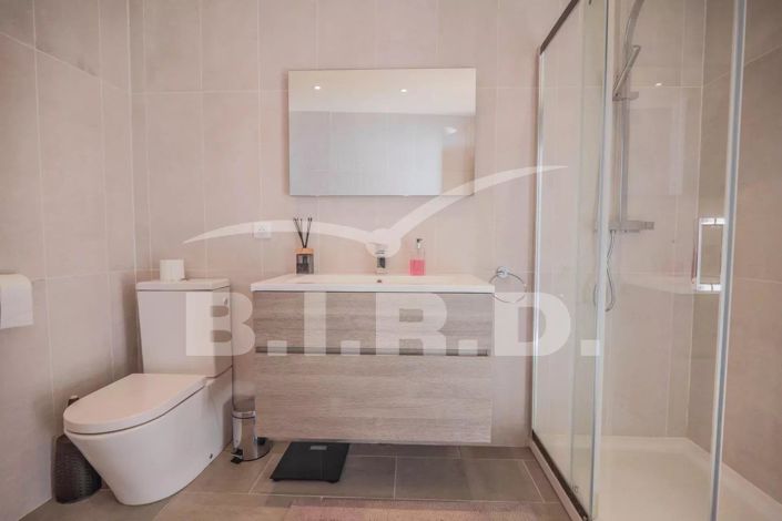 Image No.12-3 Bed Apartment for sale