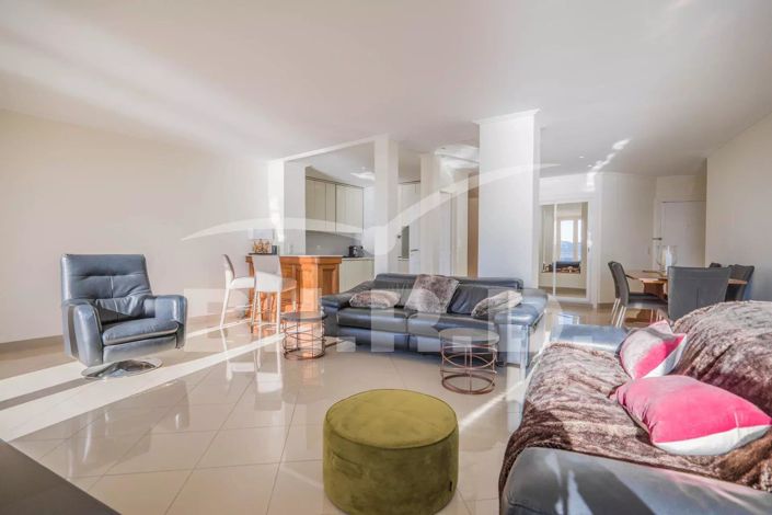 Image No.5-3 Bed Apartment for sale