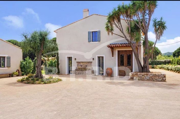 Image No.11-5 Bed House for sale